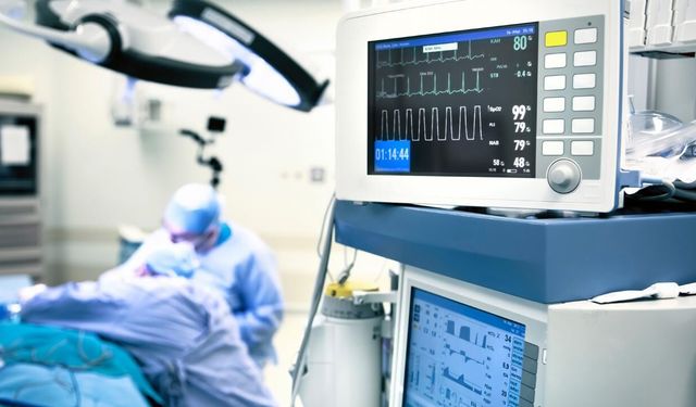 Canlı yapay zeka desteğiyle beyin ameliyatı edilen ilk hastanın tümörü alındı