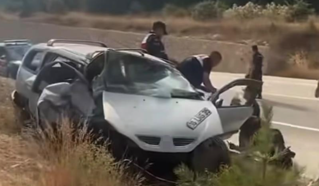 Bursa'da takla atan araçtaki çift yaşamını yitirdi