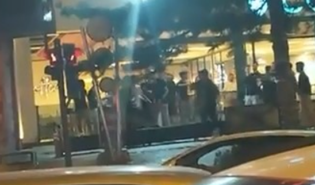 Bursa Nilüfer'de iki grup arası kavga kamerada