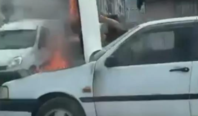 Bursa'da otomobil alevlere teslim oldu