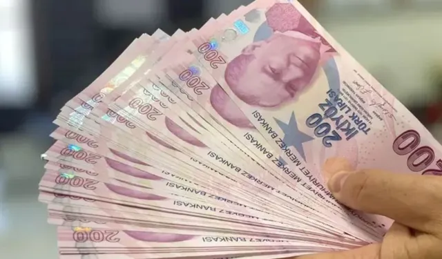 Emeklilerin gözü fark ödemesinde: Maaş farkları hesaplara yatıyor