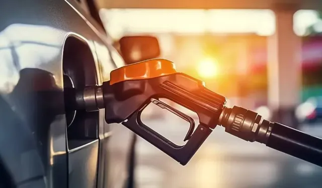 Motorine üst üste ikinci indirim geliyor