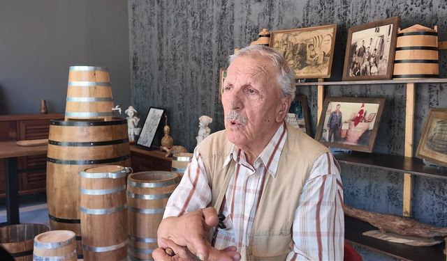 İnegöl’de 145 yıllık miras beşinci kuşağa ulaştı | İnegöl’de 145 yıllık fıçıcılık geleneği dededen toruna yaşatılıyor