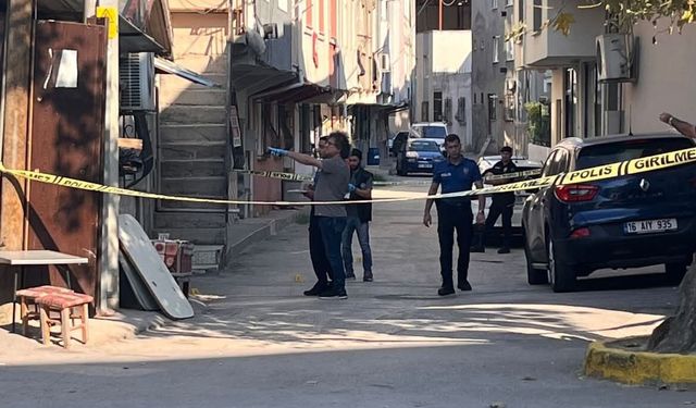 Bursa'da çay ocağı önünde silahlı saldırı: 1 yaralı!