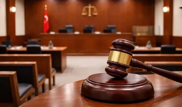 Eşe ‘Eşek’ demek hem boşanma hem tazminat sebebi