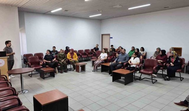 Bilecik Huzurevi'nde Alzheimer ve Demans Eğitimi