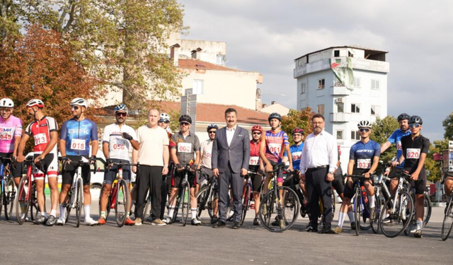 Bursa Yenişehir’de pedallar zafer için çevrildi