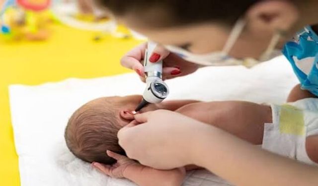 Yenidoğanlarda işitme taraması büyük önem taşıyor