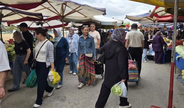 Yaş sebze ve meyvede fahiş fiyata yönelik operasyon vatandaşı ve pazarcıyı sevindirdi
