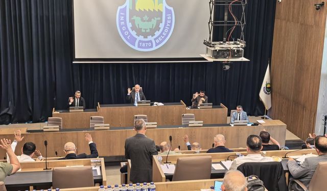 İnegöl Belediyesi havuz güvenliğini masaya yatırdı | Yaşanan acı olay sonrası harekete geçildi
