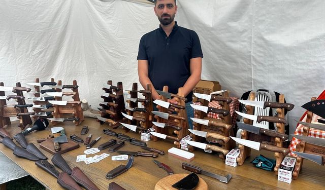 Bursa'da kök ceviz saplı bıçakları Japonya dahil 11 ülkeye ihraç etti