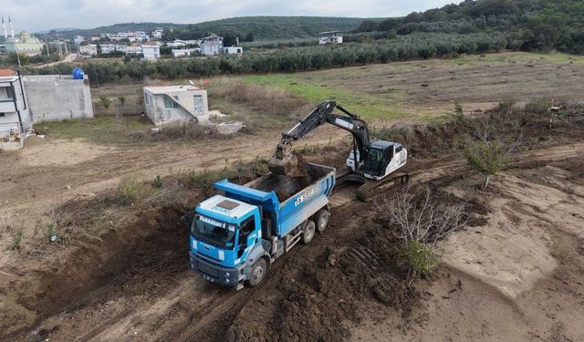 Bursa'nın derelerinde kapsamlı temizlik çalışması