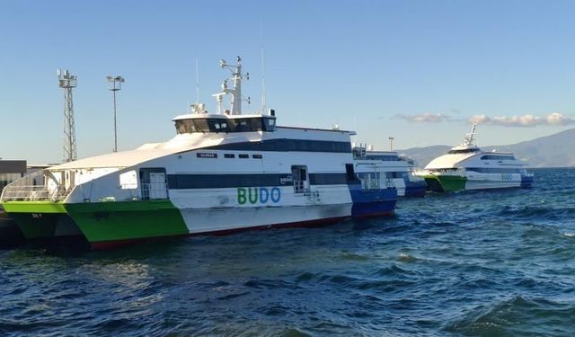 Bursa'da deniz ulaşımına fırtına engeli