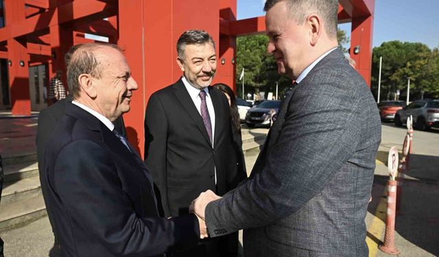 ABD İstanbul Başkonsolosu Michael Lally, BTSO'yu ziyaret etti