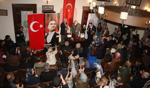 Sadettin Ökten, 'Yahya Kemal'in Rüzgarıyla Düşünceler ve Duyuşlar' programında konuştu
