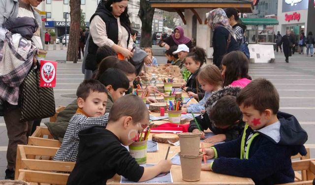 Yeşil Vatan Tırı Bursa'da çocuklarla buluştu