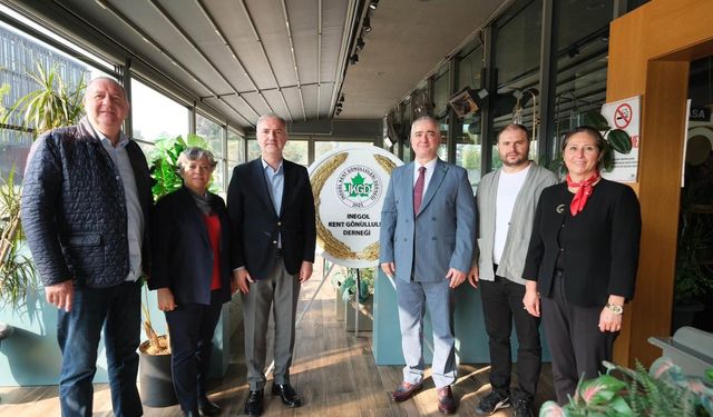 İnegöl Kent Gönüllüleri'nden anlamlı cumhuriyet buluşması!