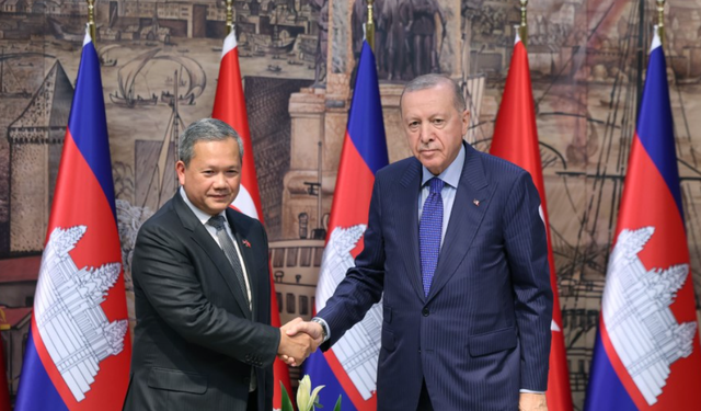 Cumhurbaşkanı Erdoğan: "Kamboçya ile ticaretimizi 1 milyar dolara çıkarmak için çabalarımız devam ediyor"