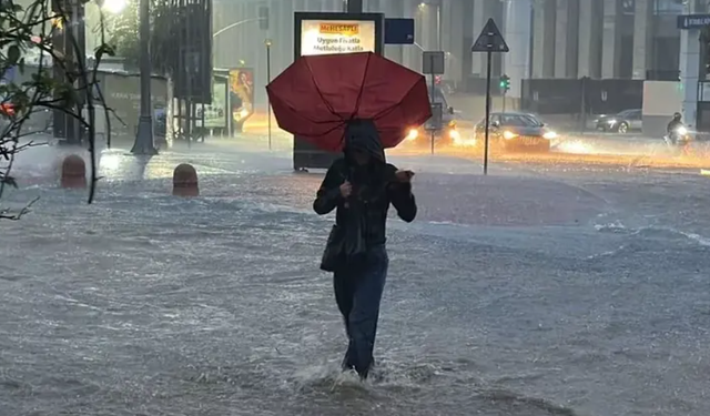 Bursa Büyükşehir Belediyesi'nden fırtına ve sağanak uyarısı!