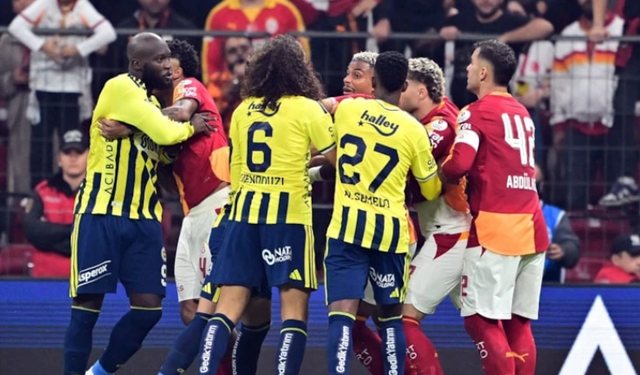 Fenerbahçe'yi iki golle geçtiler! Derbide kazanan Galatasaray