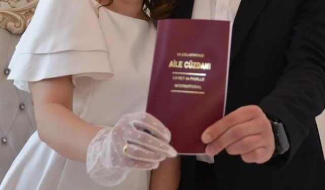 Borçsuz evliliğin formülü! İşte genç çiftlere altın değerinde püf noktaları