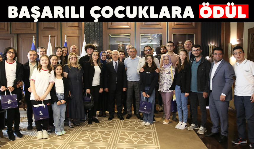 Bursa'da Başarılı çocuklar ödüllendirildi