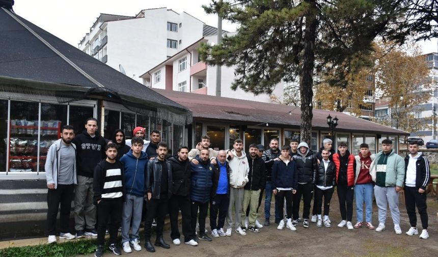 Söğütspor farklı kazandığı maç öncesi moral buldu