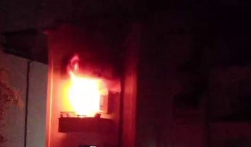 3 katlı binada korkutan yangın: 1’i çocuk 6 kişiyi itfaiye kurtardı