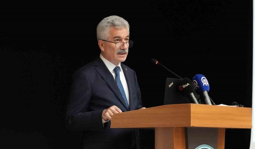 Danıştay Başkanı Yiğit, İdare Hukuku Sempozyumu’nda konuştu
