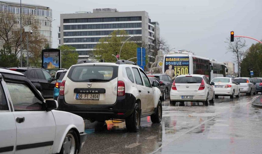 Edirne’de sağanak yağış etkili oldu