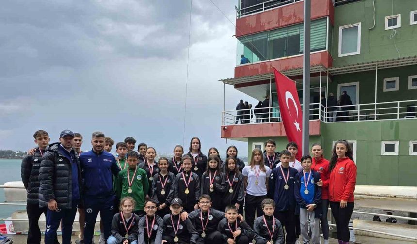 Kağan Ege Baran’ın hatırası için kürek çektiler