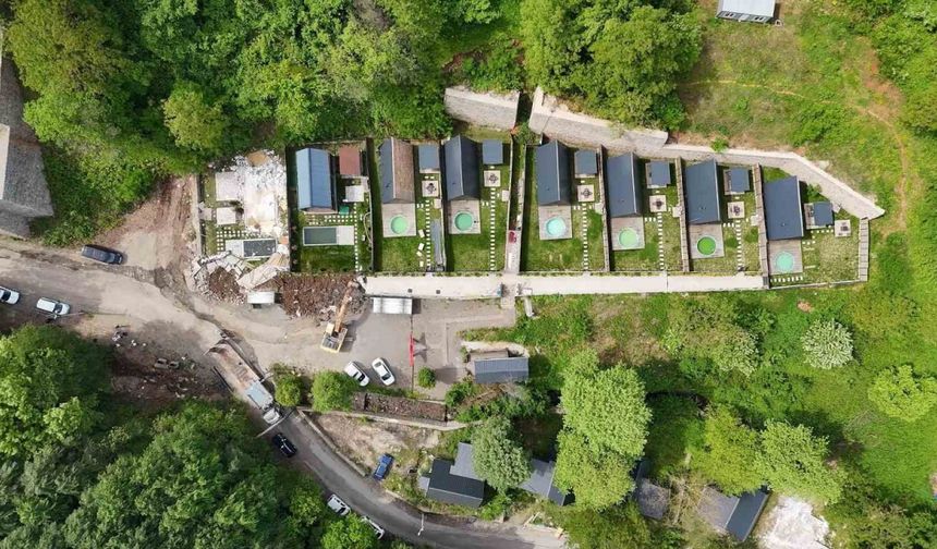 Dağ taş bungalov olmuştu, kaçak olanlar tek tek yıkılıyor