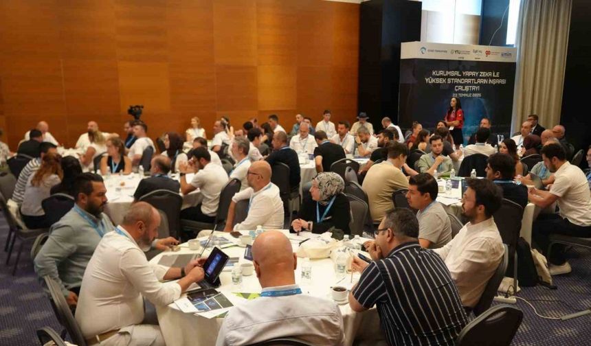 Yapay zeka ile kurumsal dönüşüm masaya yatırıldı