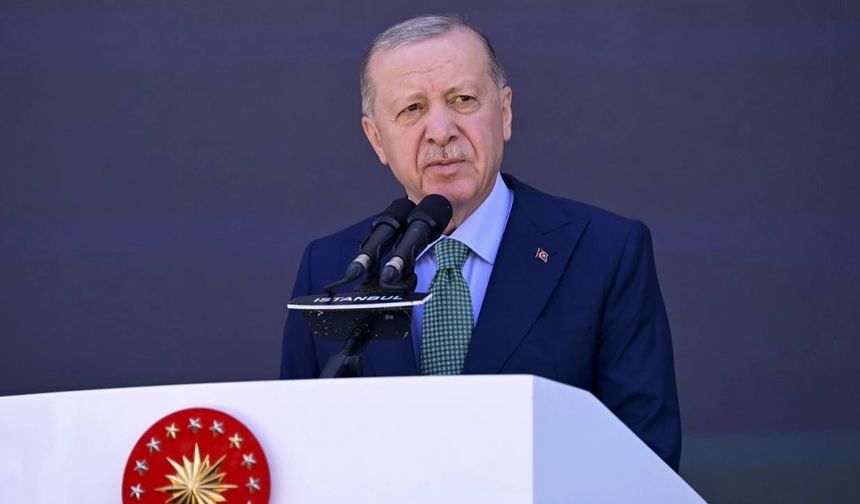 Cumhurbaşkanı Erdoğan'a yakın yazarlardan vekillere sert sözler!