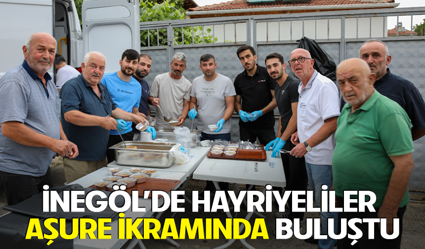 İnegöl'de Hayriyeliler aşure ikramında buluştu