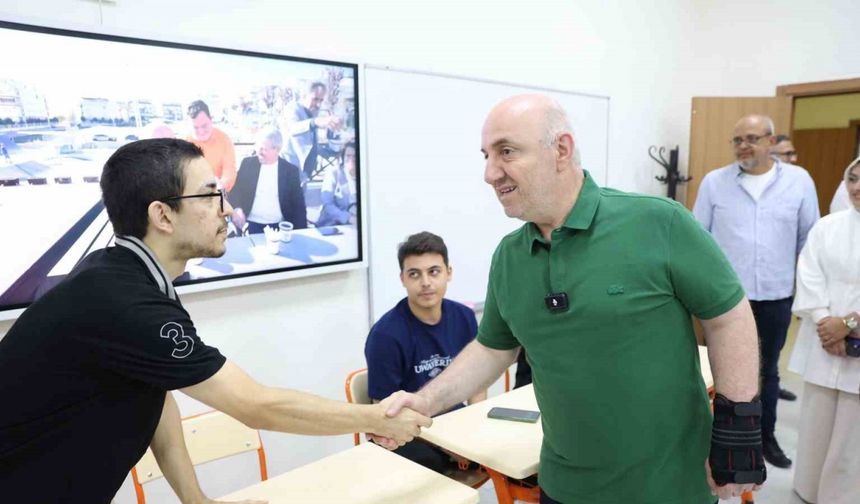 Darıca’nın kurslarına katılan 75 genç üniversiteli oldu