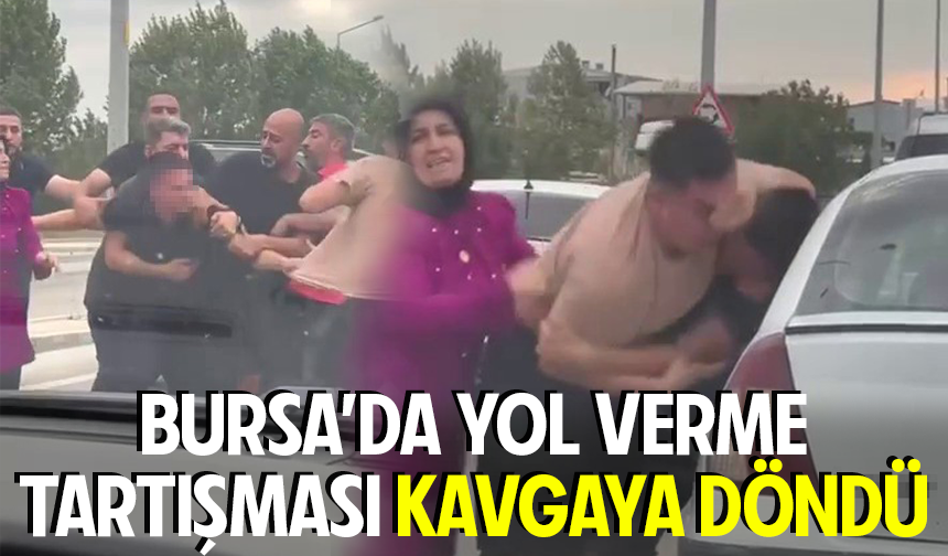 Bursa’da trafikte gergin anlar amatör kameraya yansıdı