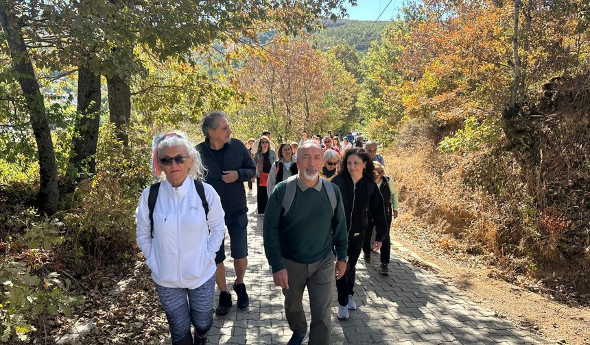 Mysia Yolları’nda Alzheimer’a karşı farkındalık yürüyüşü
