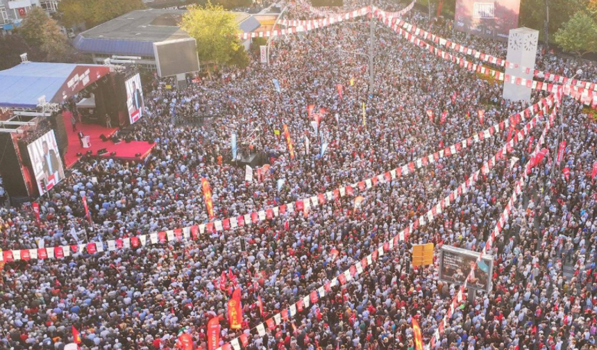 Saray'ın derin kulağı Abdulkadir Selvi açıkladı! CHP'de yeri göğü inletecek olayı tek tek yorumladı