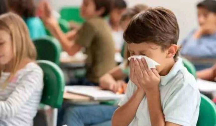 Uzmanı uyardı "Okullar enfeksiyon fidesi olabilir"