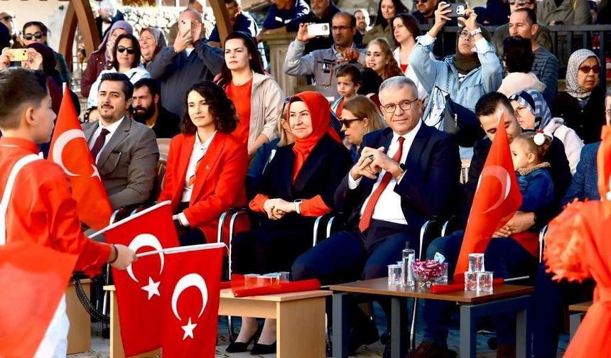 Karabiga’da Cumhuriyet’in 102’nci Yılı Coşkuyla Kutlandı