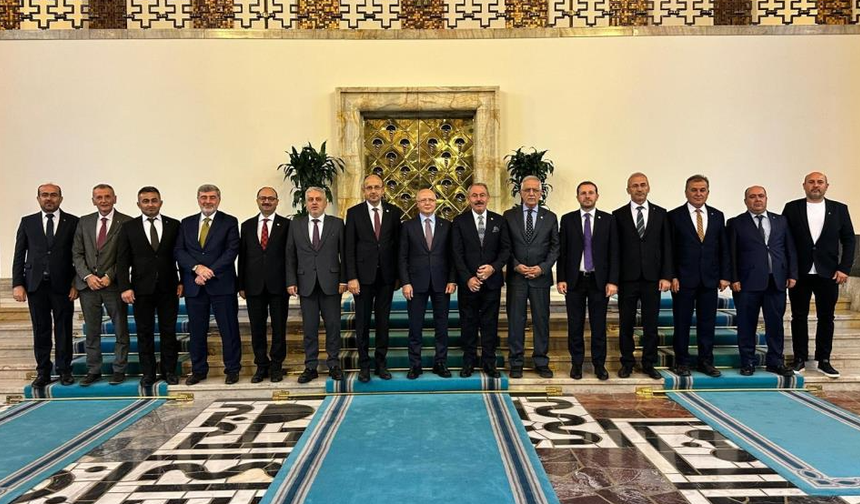 AK Parti Bursa’da İki İlçe Başkanlığına Yeni Atama