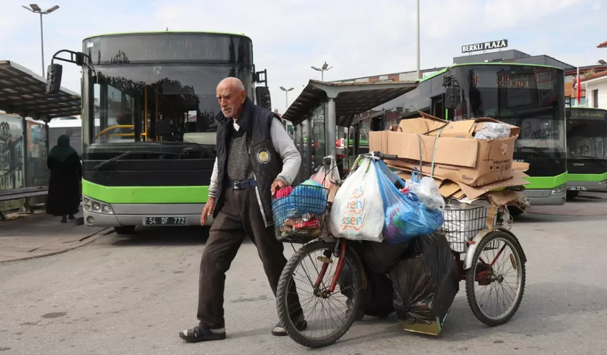 Sosyal Medyanın Gündemindeki Yaşlı Adamdan Beklenmedik Açıklama!