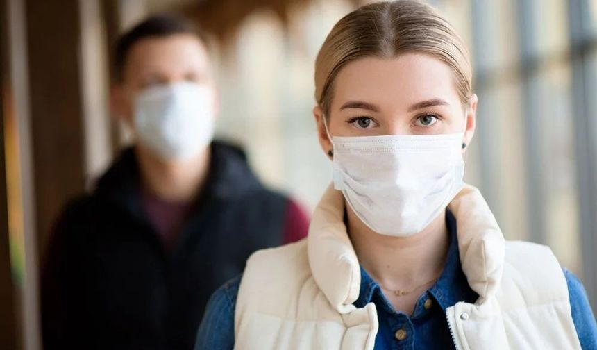 Profesör açıkladı: "3’lü salgın ülkemizde, dikkatli olun"