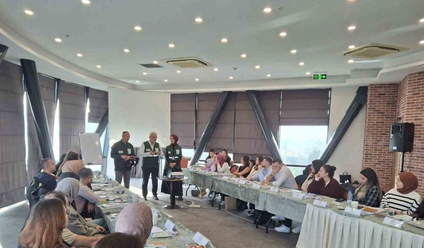 Genç avukatlar bağımlıların ilk "tedavi rehberi" olacak