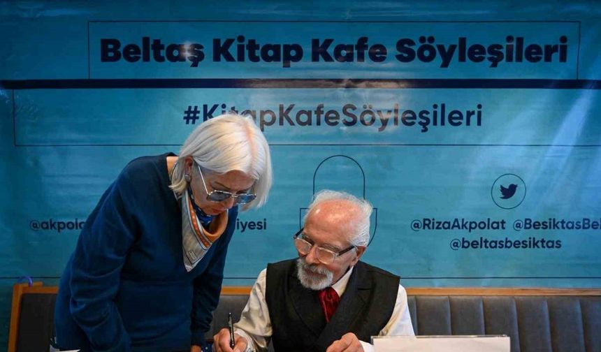 Prof. Dr. Emre Kongar, Beltaş Kitap Kafe’de okurlarıyla buluştu