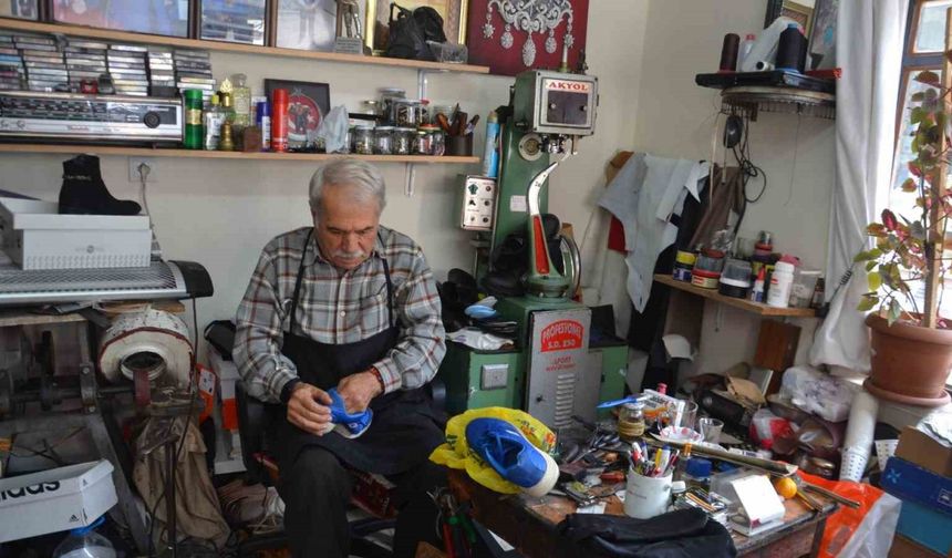 Ramazan ustanın 1 elinde 3 hüner