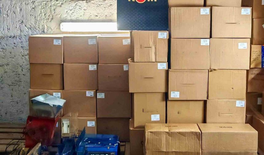 Bilecik'te 93 bin 600 adet makaron ele geçirildi