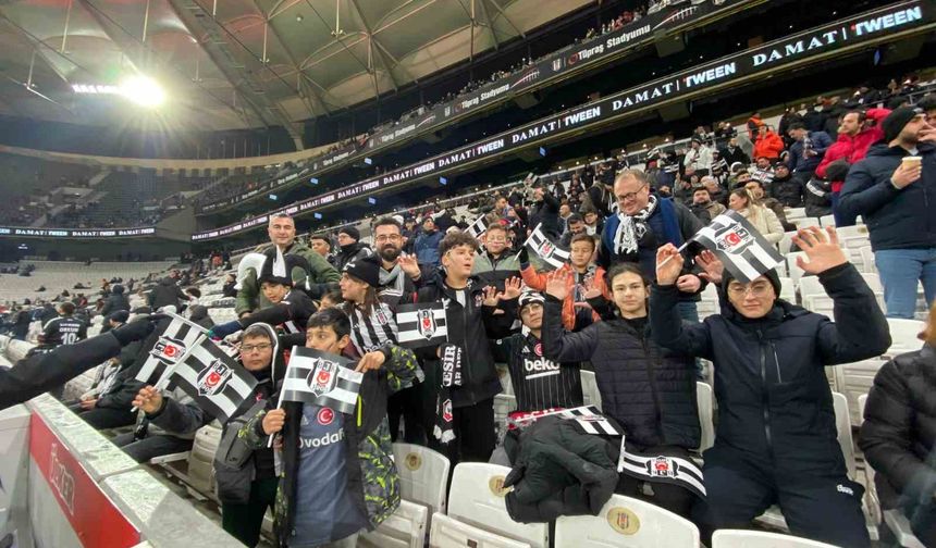 Depremzede gençler Süper Lig maçında moral buldu