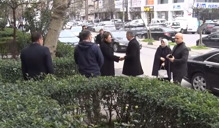 İçişleri Bakanı Yerlikaya'dan Atlas Çağlayan'ın ailesine taziye ziyareti